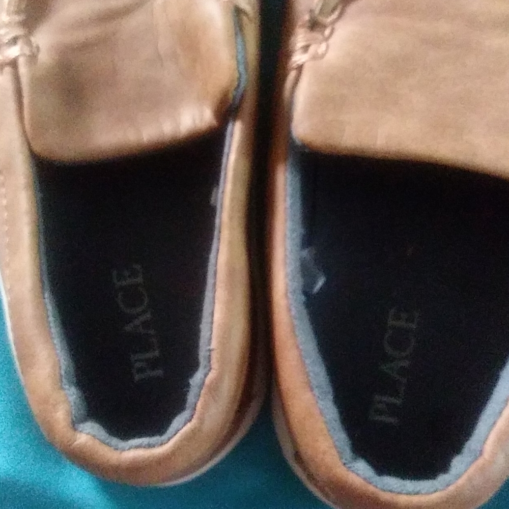 Shoes - Picture 2 of 3